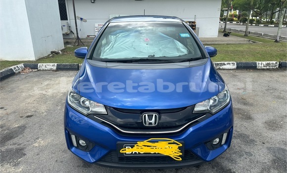 Buy Used Honda Jazz Blue Car in Bandar Seri Begawan in Brunei-Muara