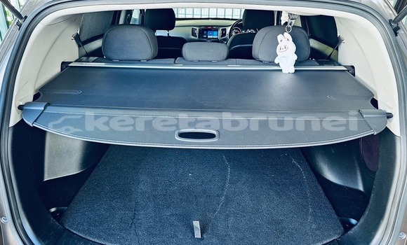 Buy Used Kia Sportage Brown Car in Bandar Seri Begawan in Brunei-Muara Buy Used Kia Sportage Brown Car in Bandar Seri Begawan in Brunei-Muara