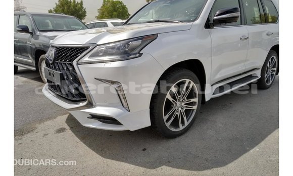 Buy Import Lexus LX White Car in Import - Dubai in Belait Buy Import Lexus LX White Car in Import - Dubai in Belait