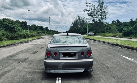 Buy Used Lexus IS Silver Car in Kuala Belait in Belait Buy Used Lexus IS Silver Car in Kuala Belait in Belait