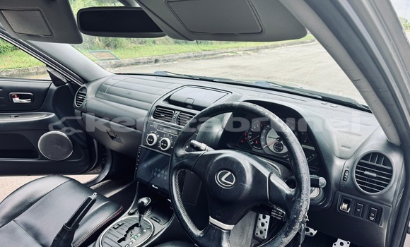 Buy Used Lexus IS Silver Car in Kuala Belait in Belait Buy Used Lexus IS Silver Car in Kuala Belait in Belait