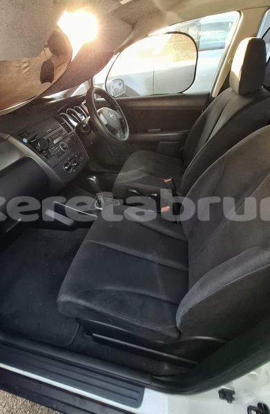 Big with watermark nissan latio belait kuala belait 7496