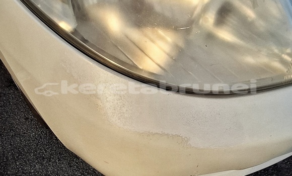 Buy Used Nissan Latio White Car in Kuala Belait in Belait Buy Used Nissan Latio White Car in Kuala Belait in Belait