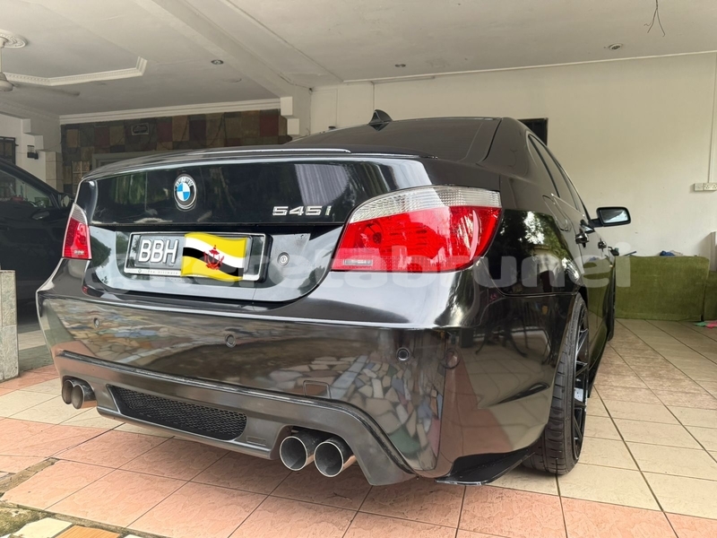 Big with watermark bmw 5 series brunei muara bandar seri begawan 7504