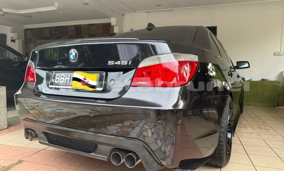 Buy Used BMW 5–Series Black Car in Bandar Seri Begawan in Brunei-Muara Buy Used BMW 5–Series Black Car in Bandar Seri Begawan in Brunei-Muara