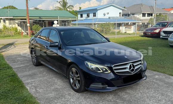 Buy Used Mercedes-Benz E–Class Other Car in Bandar Seri Begawan in Brunei-Muara Buy Used Mercedes-Benz E–Class Other Car in Bandar Seri Begawan in Brunei-Muara