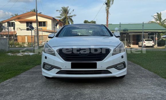 Buy Used Hyundai Sonata White Car in Bandar Seri Begawan in Brunei-Muara Buy Used Hyundai Sonata White Car in Bandar Seri Begawan in Brunei-Muara