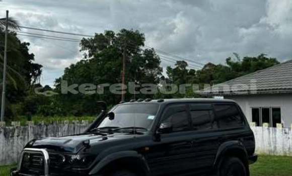 Buy Used Toyota Nadia Other Car in Bandar Seri Begawan in Brunei-Muara Buy Used Toyota Nadia Other Car in Bandar Seri Begawan in Brunei-Muara