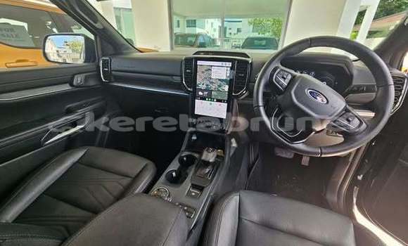 Buy Used Ford Everest Other Car in Bandar Seri Begawan in Brunei-Muara Buy Used Ford Everest Other Car in Bandar Seri Begawan in Brunei-Muara