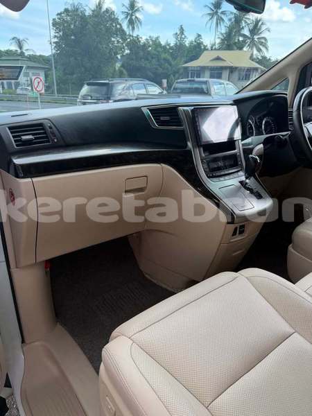 Big with watermark toyota alphard brunei muara bandar seri begawan 7523