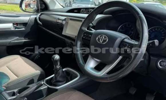 Buy Used Toyota Hilux Other Car in Bandar Seri Begawan in Brunei-Muara Buy Used Toyota Hilux Other Car in Bandar Seri Begawan in Brunei-Muara