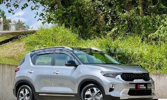 Buy Used Kia Sorento Other Car in Bandar Seri Begawan in Brunei-Muara Buy Used Kia Sorento Other Car in Bandar Seri Begawan in Brunei-Muara