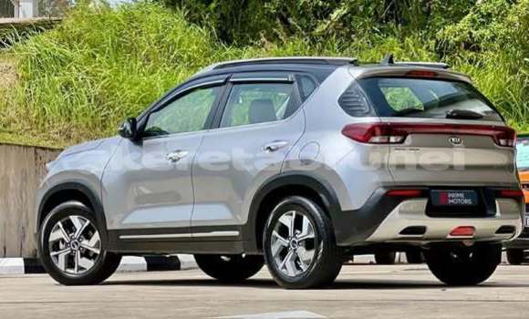 Buy Used Kia Sorento Other Car in Bandar Seri Begawan in Brunei-Muara Buy Used Kia Sorento Other Car in Bandar Seri Begawan in Brunei-Muara