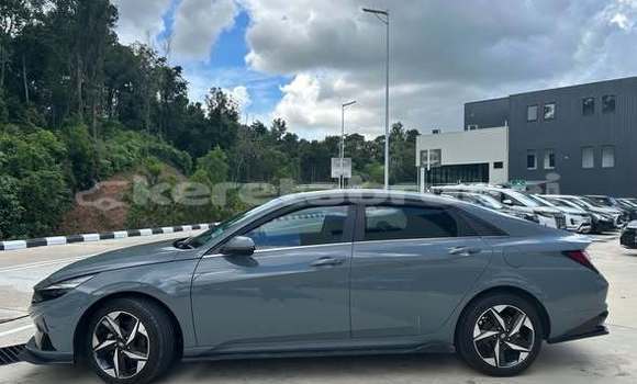 Buy Used Hyundai Elantra Other Car in Bandar Seri Begawan in Brunei-Muara Buy Used Hyundai Elantra Other Car in Bandar Seri Begawan in Brunei-Muara