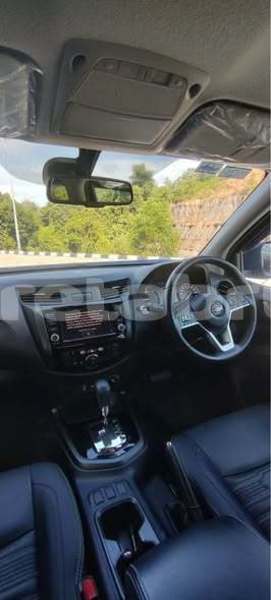 Big with watermark nissan navara brunei muara bandar seri begawan 7539