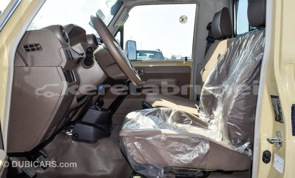 Buy Import Toyota Land Cruiser Beige Car in Import - Dubai in Belait Buy Import Toyota Land Cruiser Beige Car in Import - Dubai in Belait
