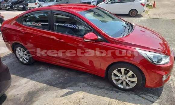 Buy Used Hyundai Accent Red Car in Bandar Seri Begawan in Brunei-Muara Buy Used Hyundai Accent Red Car in Bandar Seri Begawan in Brunei-Muara