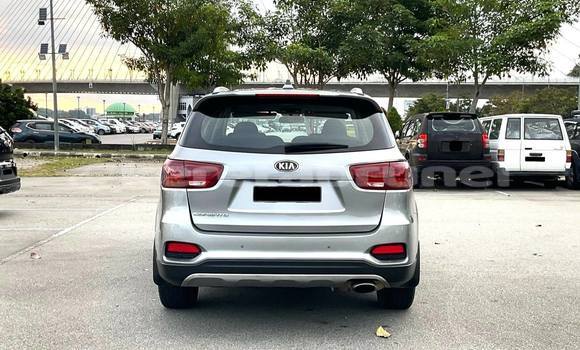Buy Used Kia Sorento Other Car in Bandar Seri Begawan in Brunei-Muara Buy Used Kia Sorento Other Car in Bandar Seri Begawan in Brunei-Muara