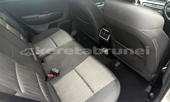 Buy Used Kia Sportage Other Car in Bandar Seri Begawan in Brunei-Muara Buy Used Kia Sportage Other Car in Bandar Seri Begawan in Brunei-Muara