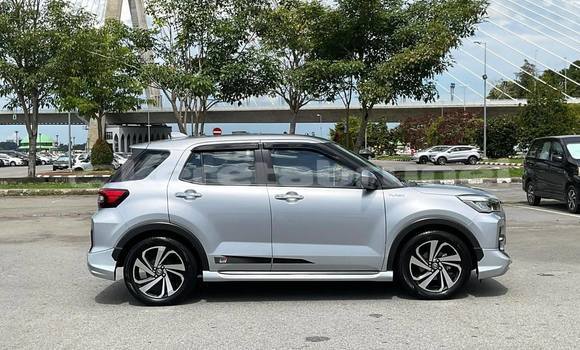 Buy Used Toyota Ractis Other Car in Bandar Seri Begawan in Brunei-Muara Buy Used Toyota Ractis Other Car in Bandar Seri Begawan in Brunei-Muara