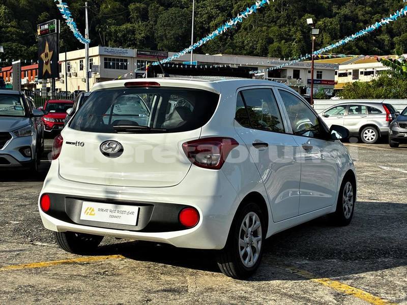 Big with watermark hyundai i10 brunei muara bandar seri begawan 7595