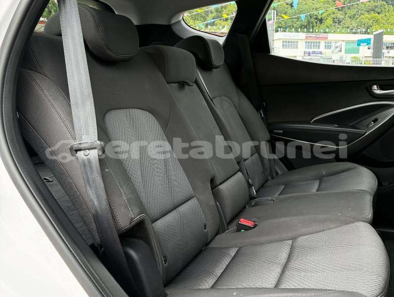 Big with watermark hyundai santa fe brunei muara bandar seri begawan 7601