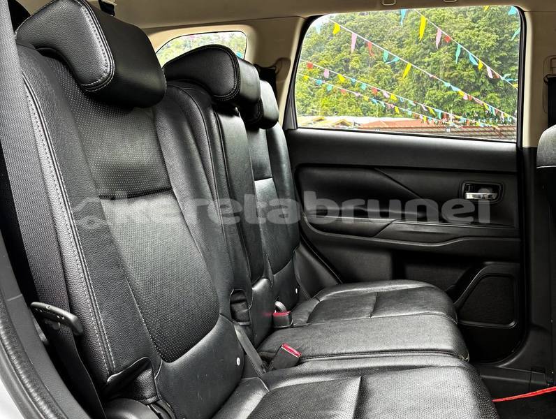 Big with watermark mitsubishi outlander brunei muara bandar seri begawan 7602