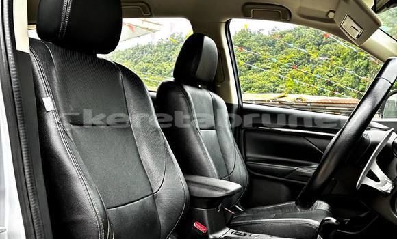 Buy Used Mitsubishi Outlander Other Car in Bandar Seri Begawan in Brunei-Muara Buy Used Mitsubishi Outlander Other Car in Bandar Seri Begawan in Brunei-Muara
