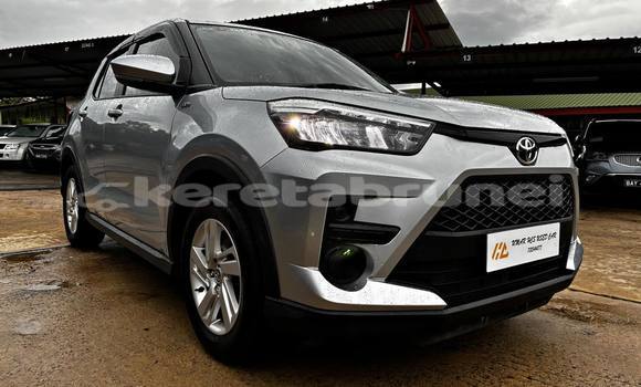 Buy Used Toyota Ractis Other Car in Bandar Seri Begawan in Brunei-Muara Buy Used Toyota Ractis Other Car in Bandar Seri Begawan in Brunei-Muara