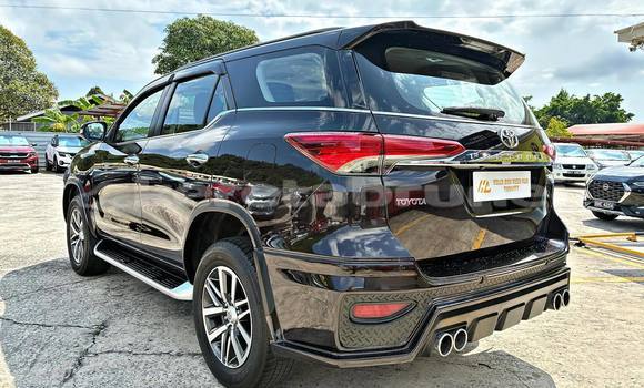 Buy Used Toyota Fortuner Black Car in Bandar Seri Begawan in Brunei-Muara Buy Used Toyota Fortuner Black Car in Bandar Seri Begawan in Brunei-Muara