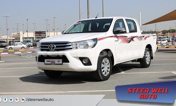 Buy Import Toyota Hilux White Car in Import - Dubai in Belait Buy Import Toyota Hilux White Car in Import - Dubai in Belait