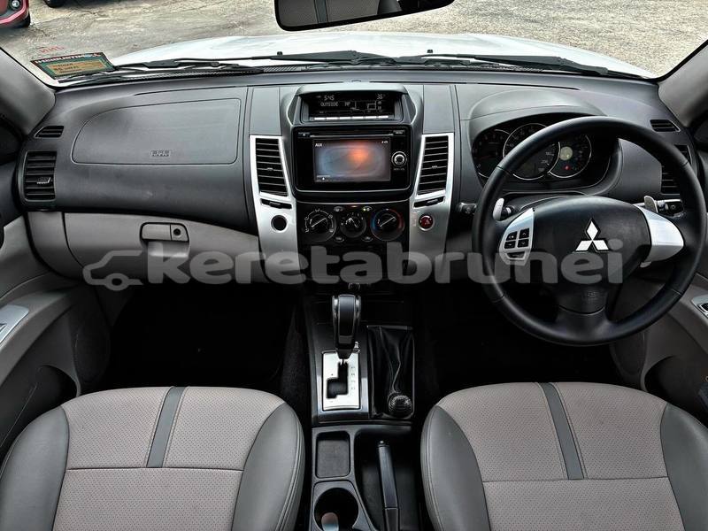 Big with watermark mitsubishi pajero brunei muara bandar seri begawan 7628