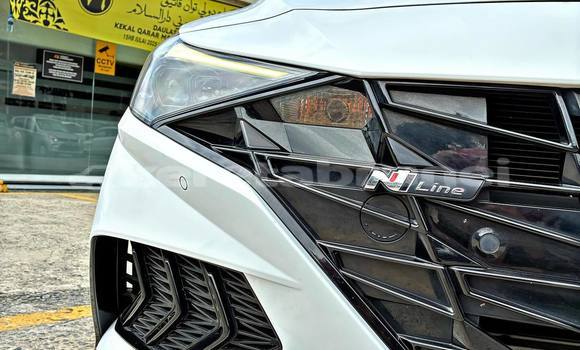 Buy Used Hyundai Elantra White Car in Bandar Seri Begawan in Brunei-Muara Buy Used Hyundai Elantra White Car in Bandar Seri Begawan in Brunei-Muara