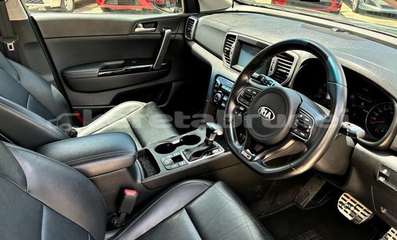 Buy Used Kia Sportage Black Car in Bandar Seri Begawan in Brunei-Muara Buy Used Kia Sportage Black Car in Bandar Seri Begawan in Brunei-Muara