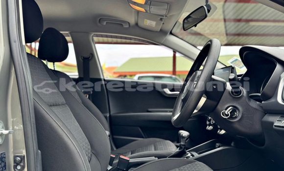 Buy Used Kia Rio Other Car in Bandar Seri Begawan in Brunei-Muara Buy Used Kia Rio Other Car in Bandar Seri Begawan in Brunei-Muara