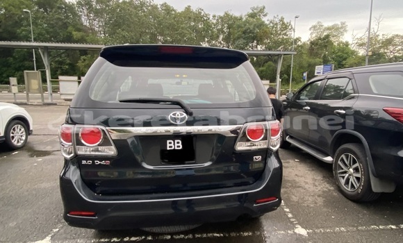 Buy Used Toyota Fortuner Black Car in Bandar Seri Begawan in Brunei-Muara Buy Used Toyota Fortuner Black Car in Bandar Seri Begawan in Brunei-Muara