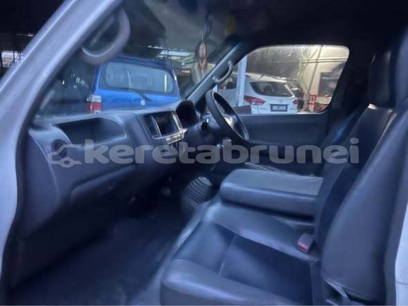 Big with watermark nissan urvan brunei muara bandar seri begawan 7651