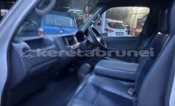 Buy Used Nissan Urvan Other Car in Bandar Seri Begawan in Brunei-Muara Buy Used Nissan Urvan Other Car in Bandar Seri Begawan in Brunei-Muara