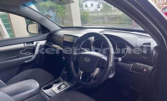 Buy Used Kia Sorento Other Car in Bandar Seri Begawan in Brunei-Muara Buy Used Kia Sorento Other Car in Bandar Seri Begawan in Brunei-Muara
