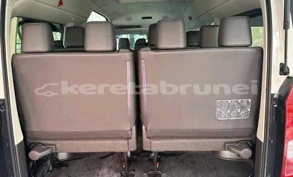 Buy Used Toyota Hiace White Car in Bandar Seri Begawan in Brunei-Muara Buy Used Toyota Hiace White Car in Bandar Seri Begawan in Brunei-Muara
