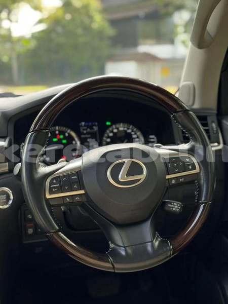 Big with watermark lexus lx 570 brunei muara bandar seri begawan 7658
