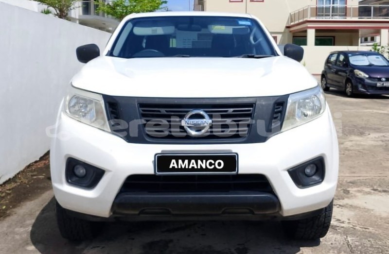Big with watermark nissan navara brunei muara bandar seri begawan 7665