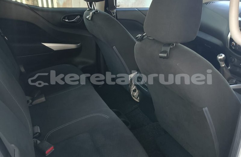 Big with watermark nissan navara brunei muara bandar seri begawan 7665