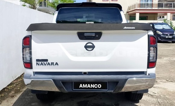 Buy Used Nissan Navara White Car in Bandar Seri Begawan in Brunei-Muara Buy Used Nissan Navara White Car in Bandar Seri Begawan in Brunei-Muara