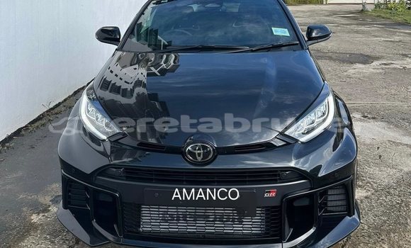 Buy Used Toyota Yaris Black Car in Bandar Seri Begawan in Brunei-Muara Buy Used Toyota Yaris Black Car in Bandar Seri Begawan in Brunei-Muara
