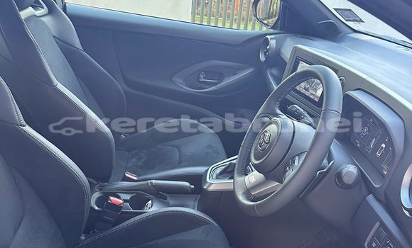 Buy Used Toyota Yaris Black Car in Bandar Seri Begawan in Brunei-Muara Buy Used Toyota Yaris Black Car in Bandar Seri Begawan in Brunei-Muara