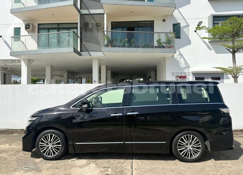 Big with watermark nissan elgrand brunei muara bandar seri begawan 7673