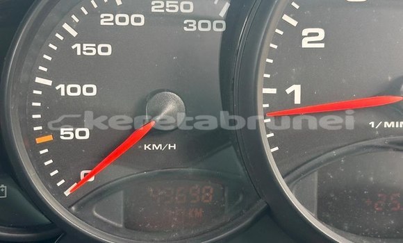 Buy Used Porsche 911 White Car in Bandar Seri Begawan in Brunei-Muara Buy Used Porsche 911 White Car in Bandar Seri Begawan in Brunei-Muara