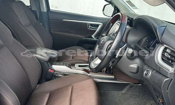 Buy Used Toyota Fortuner Black Car in Bandar Seri Begawan in Brunei-Muara Buy Used Toyota Fortuner Black Car in Bandar Seri Begawan in Brunei-Muara