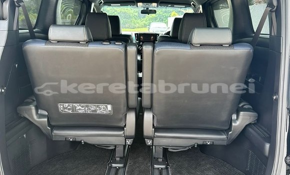 Buy Used Toyota Vellfire Black Car in Bandar Seri Begawan in Brunei-Muara Buy Used Toyota Vellfire Black Car in Bandar Seri Begawan in Brunei-Muara